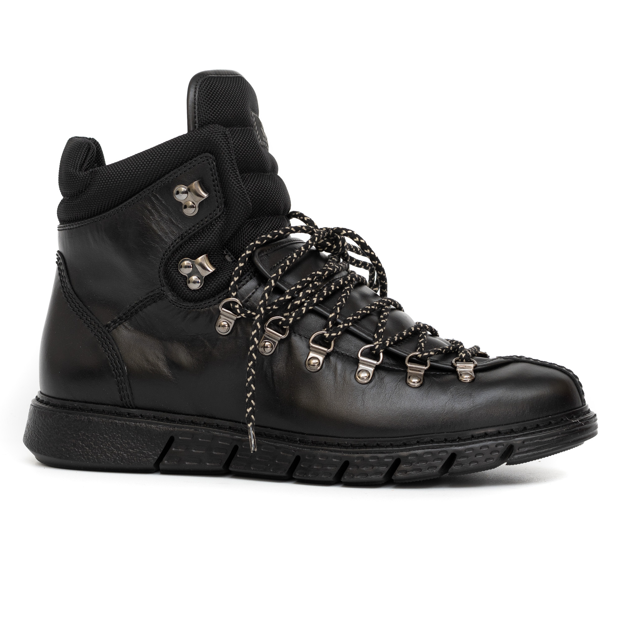 

Ботинки Fabi FU9657B black 43