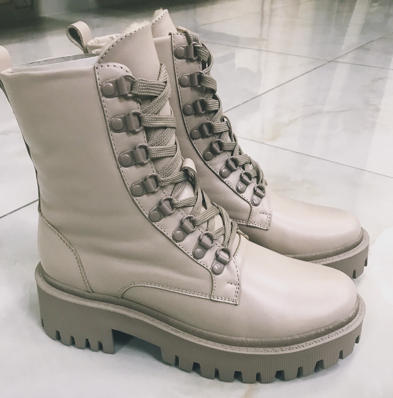 

Ботинки 105 store 1217-21 Бежевые 38