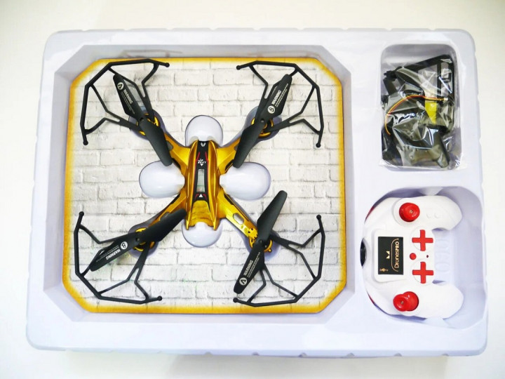

Квадрокоптер Sky Phantom CH090 WiFi