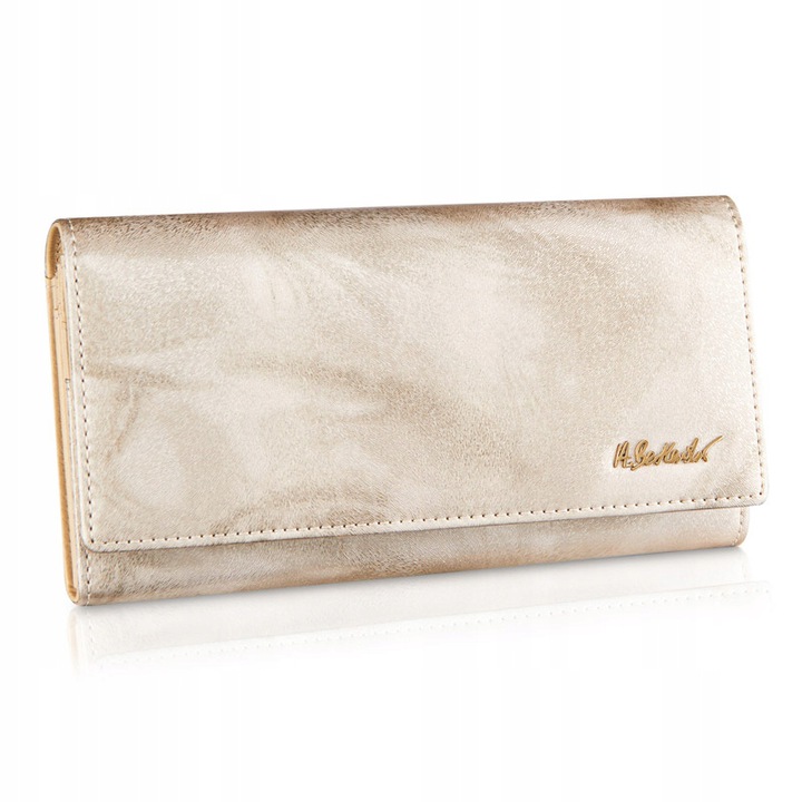 

Женский лакированный Betlewski Premium кошелёк с защитой RFID 18.5 х 9.5 х 3.5 см (BPD-FTS-100) бежевый