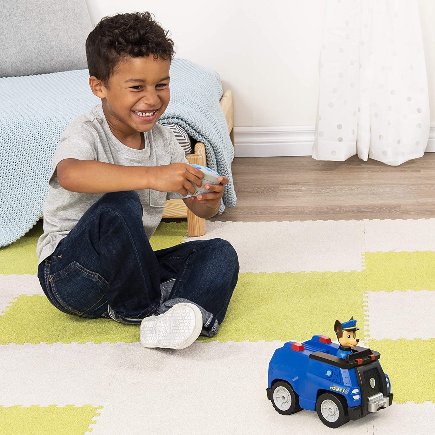 Paw patrol chase shop remote control car