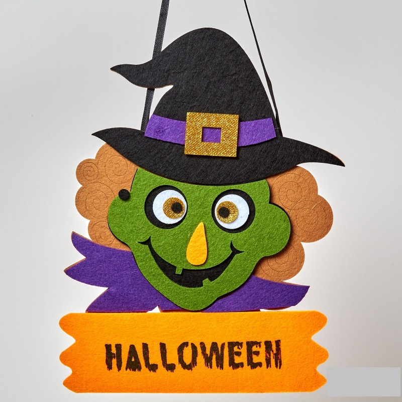 

Подвеска фетровая на Halloween "Ведьма"