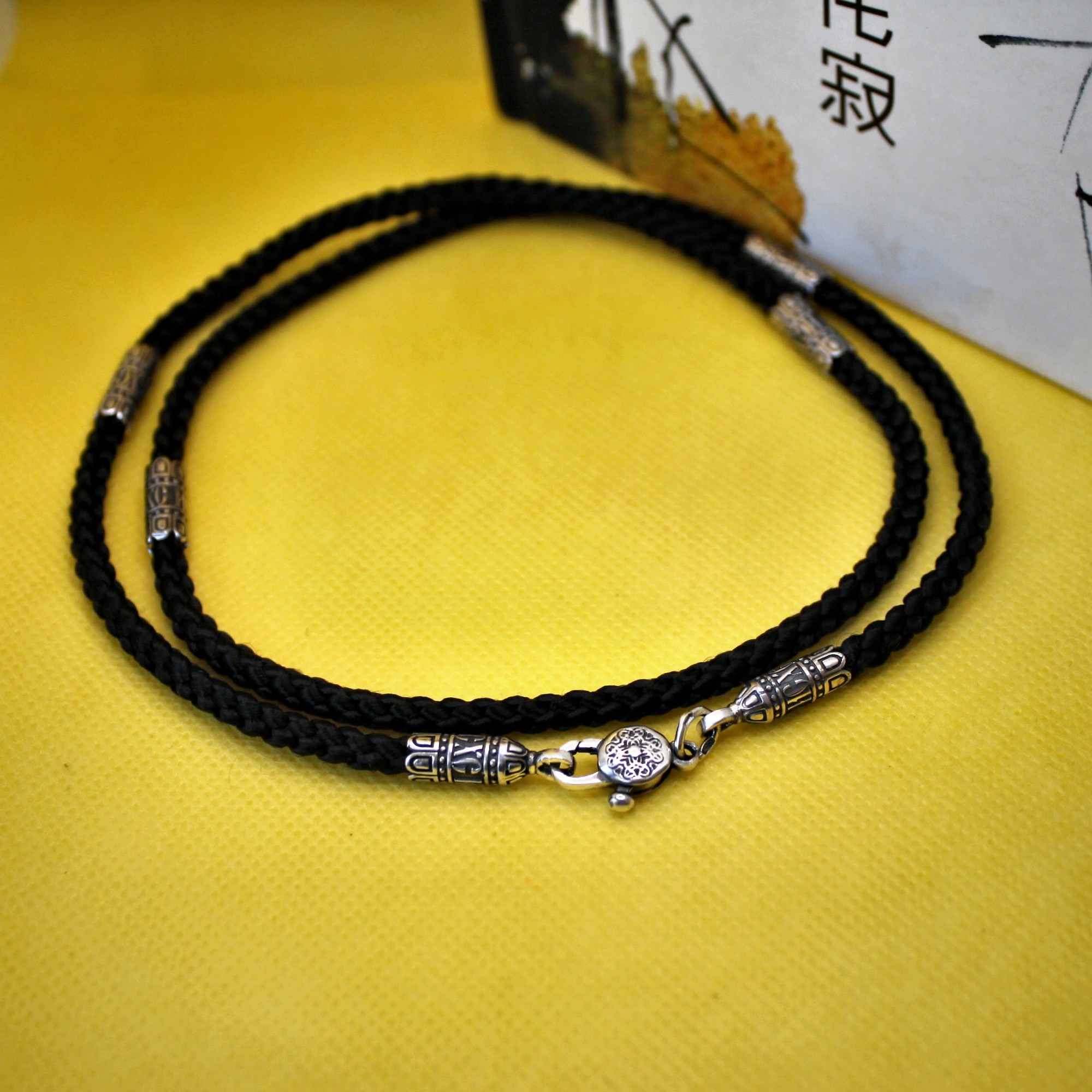 

Шнур шелковый с серебряным замком SilverArtisan 3.5015 65 размер