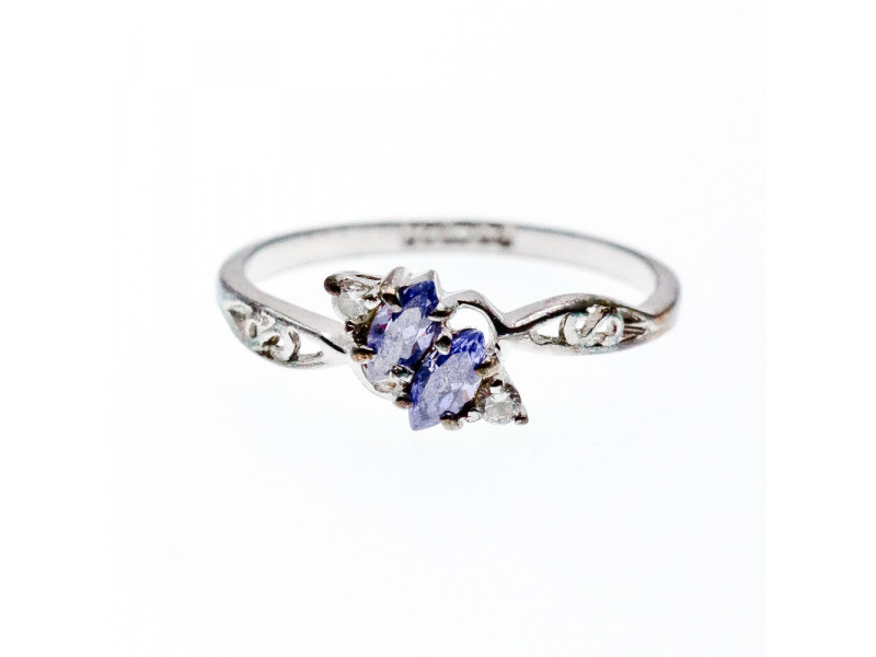 

Серебряное Кольцо с Танзанитом и фианитами 925 проба Натуральный Sky Jewelry 002117