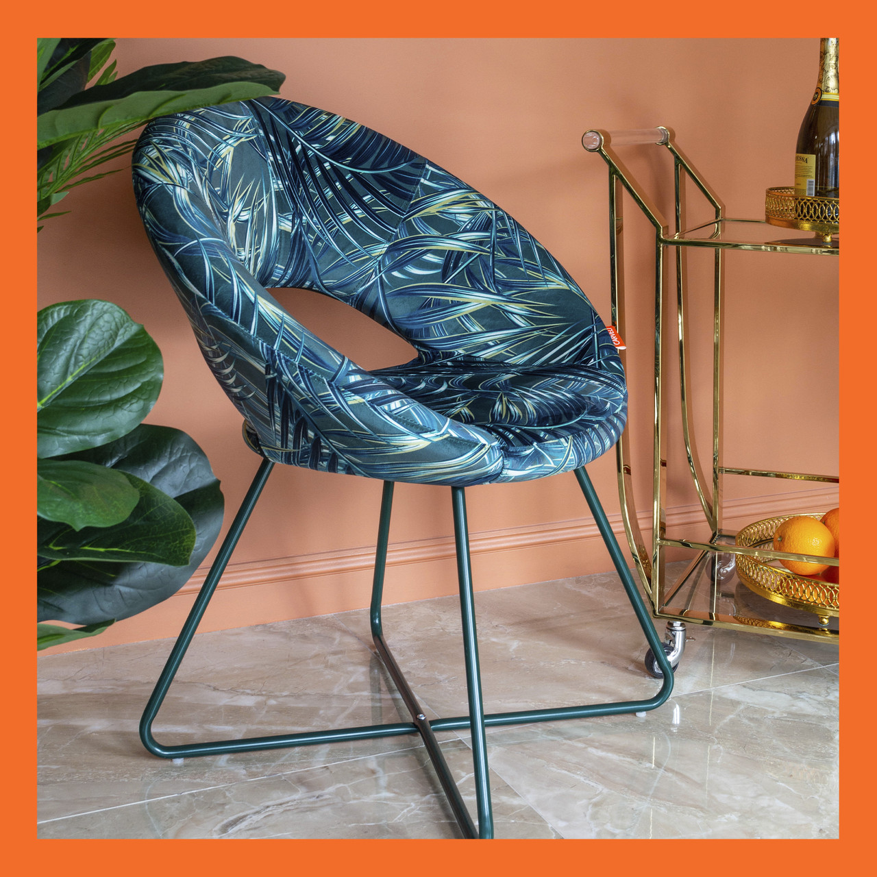 

Стул зеленый бархатный BAGEL jungle velvet Carveli