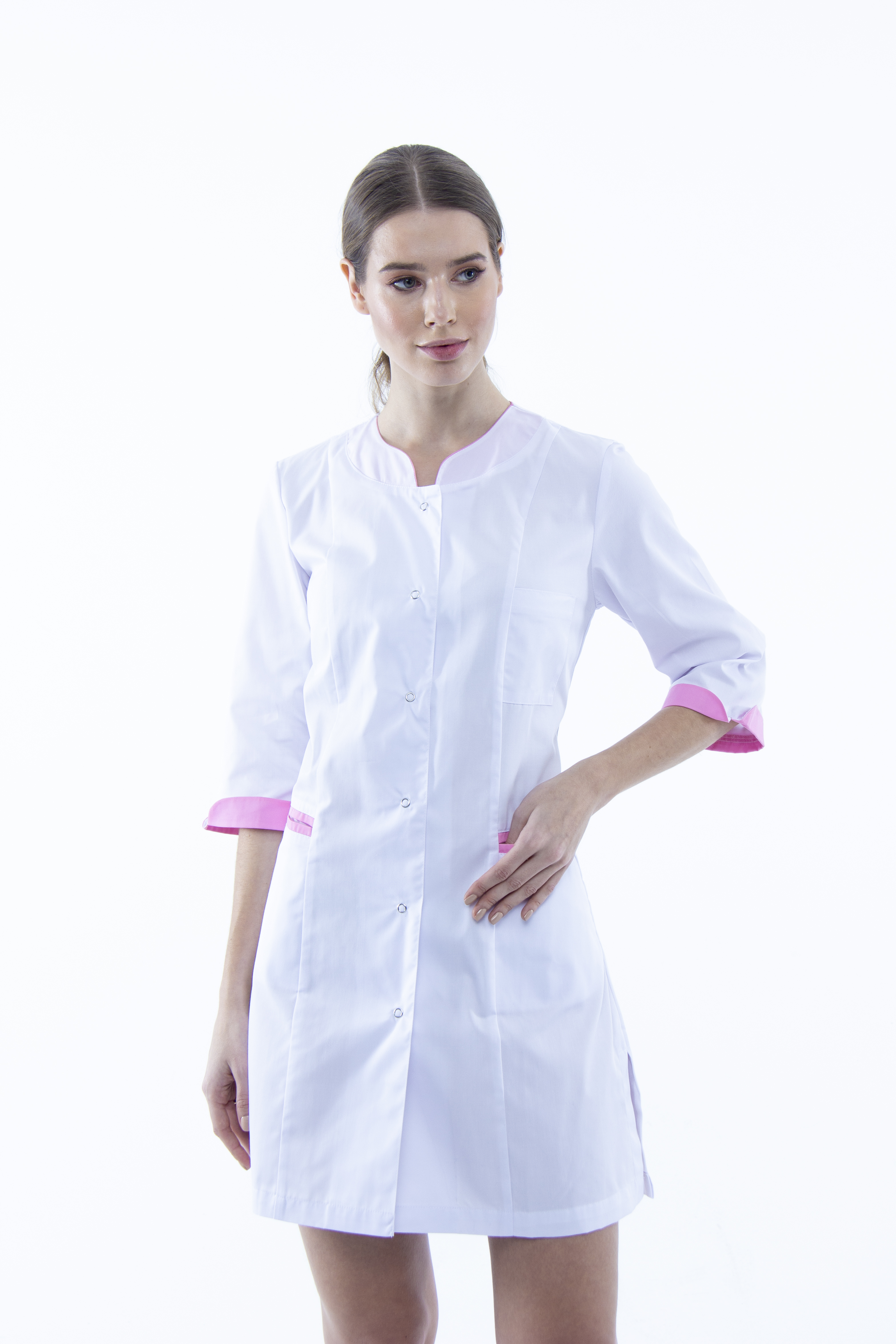 

Халат медицинский Женский In White 131 48 Белый/Розовый