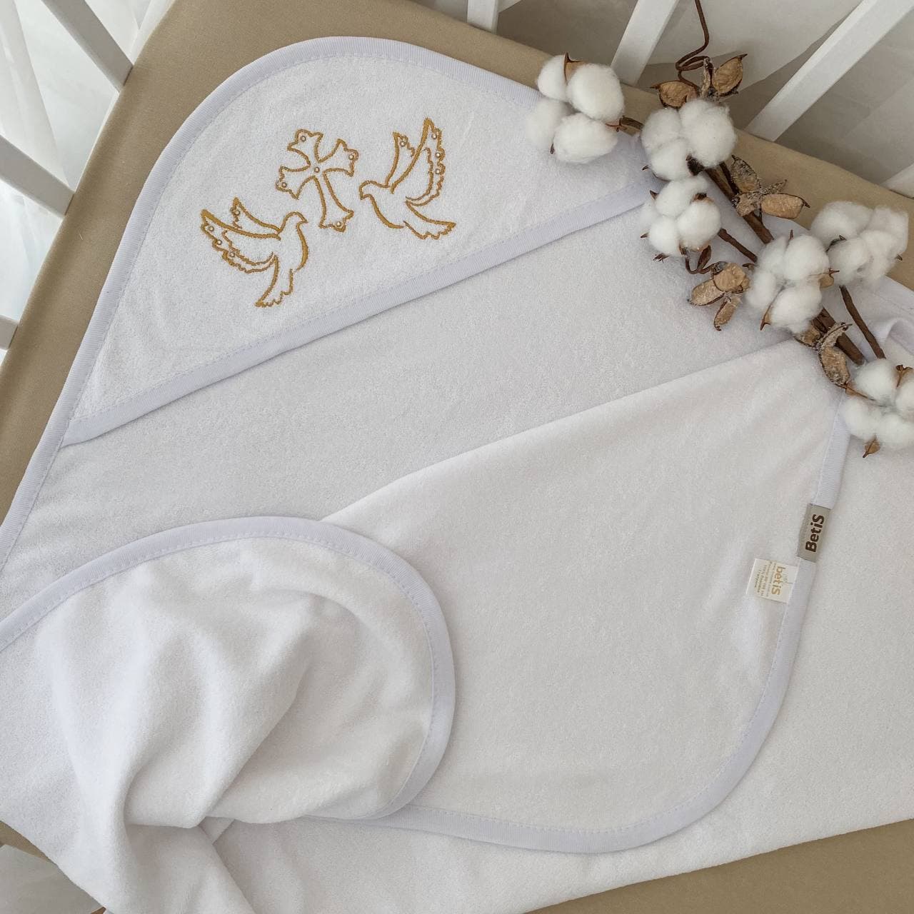 

Крижма BetiS "Небесні голубки" подвійна з вишивкою Білий/золото Махра 27684430 80*85 см