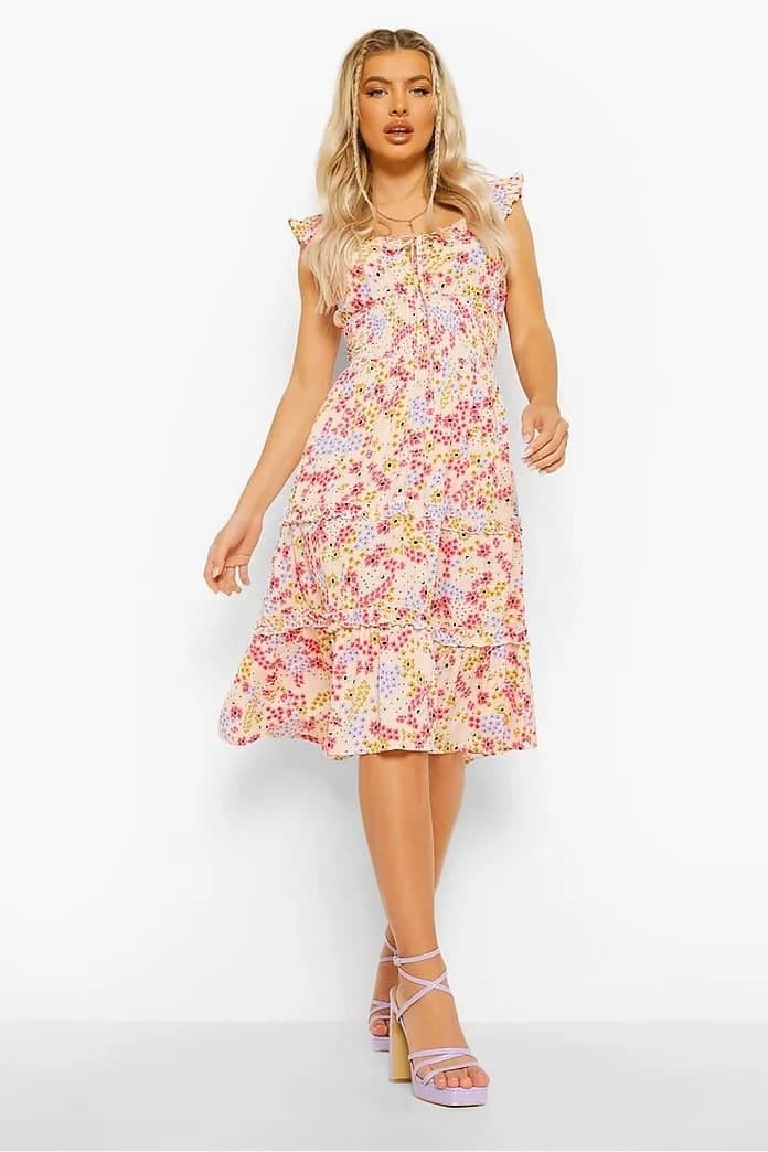 

Платье Boohoo 40 бежевый 521321500157