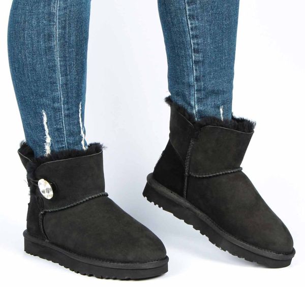 

Женские угги UGG Bailey Button 36 Черные 3889