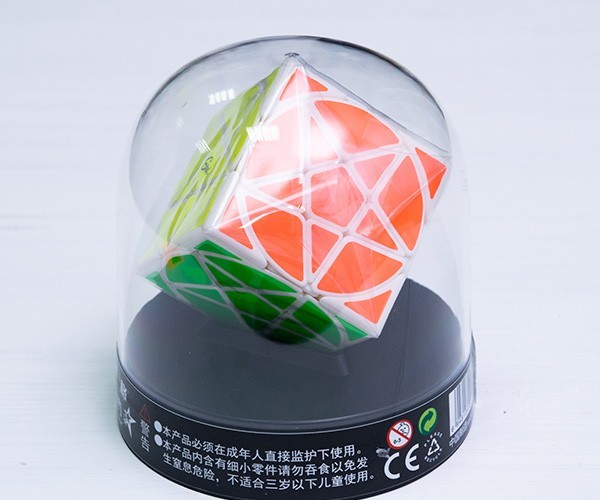 

Головоломка QiYi Pentacle (Пентакл) куб с наклейками