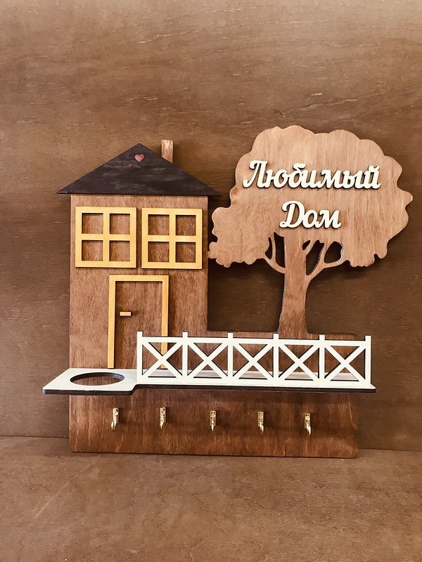 

Ключница настенная Heaven Wood Дом с деревом и подставка под цветы цвет Ольха Верес Венге
