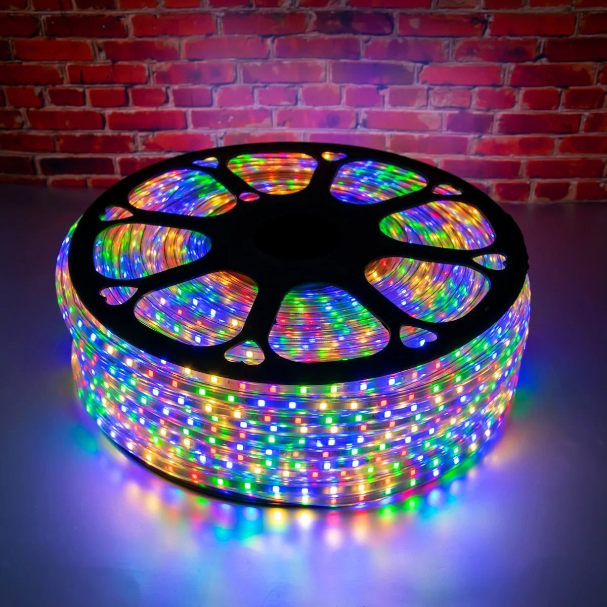 

Світлодіодна rgb стрічка SMD 5050-М Strip Різнокольорова на 100 метрів, led вулична стрічка (VS7004884)
