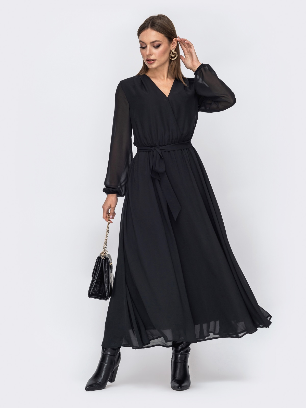 

Платье Maximoda ЕМО42706 - черный, Платье Maximoda ЕМО42706 48-50 черный