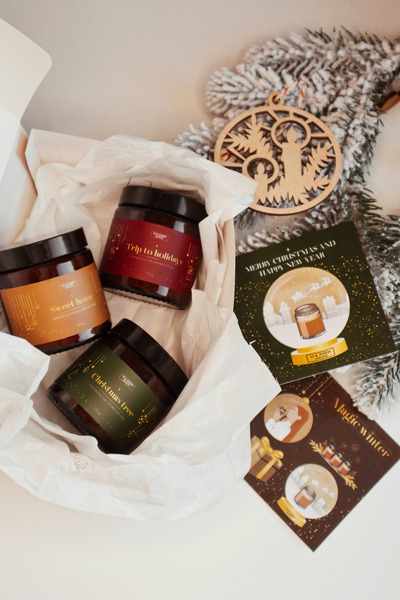 

Подарочный набор соевых свеч VI & Warm Winter box I 3 х 120 стекло коричневый
