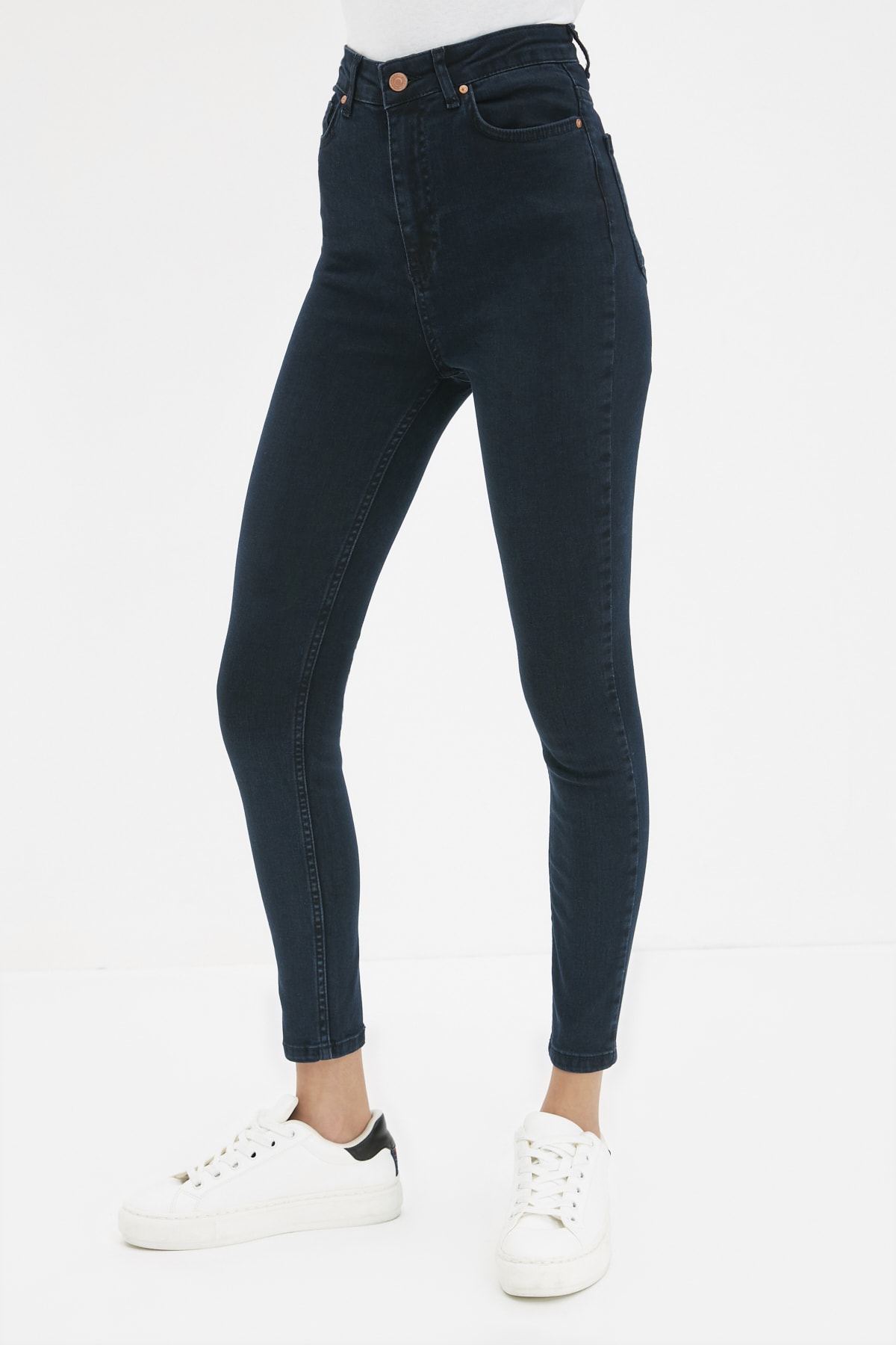 

Джинсы Trendyol TWOAW22JE0377  Navy, Джинсы Trendyol TWOAW22JE0377 42 Navy