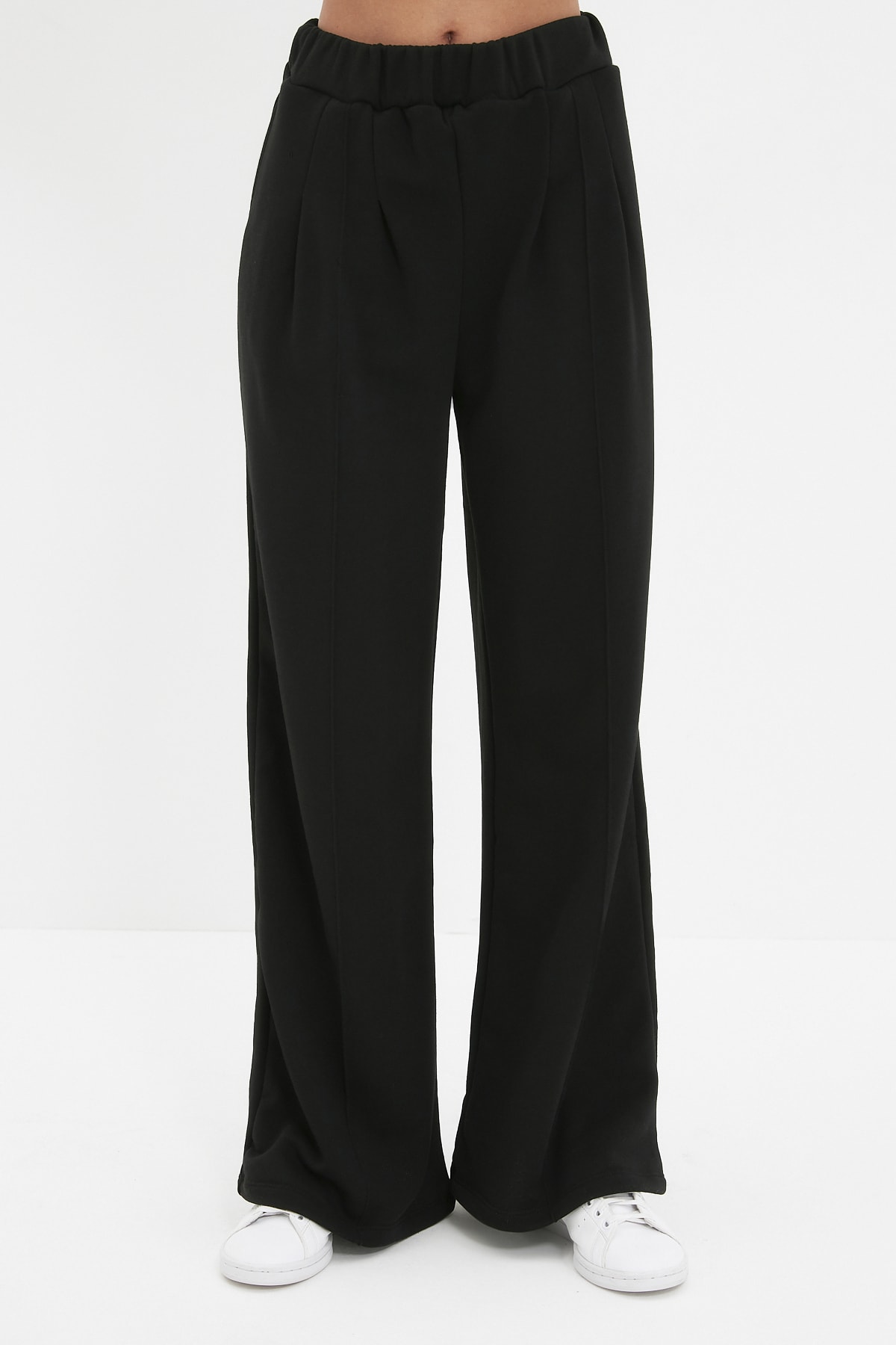 

Брюки Trendyol TWOAW22EA0494 XS Black