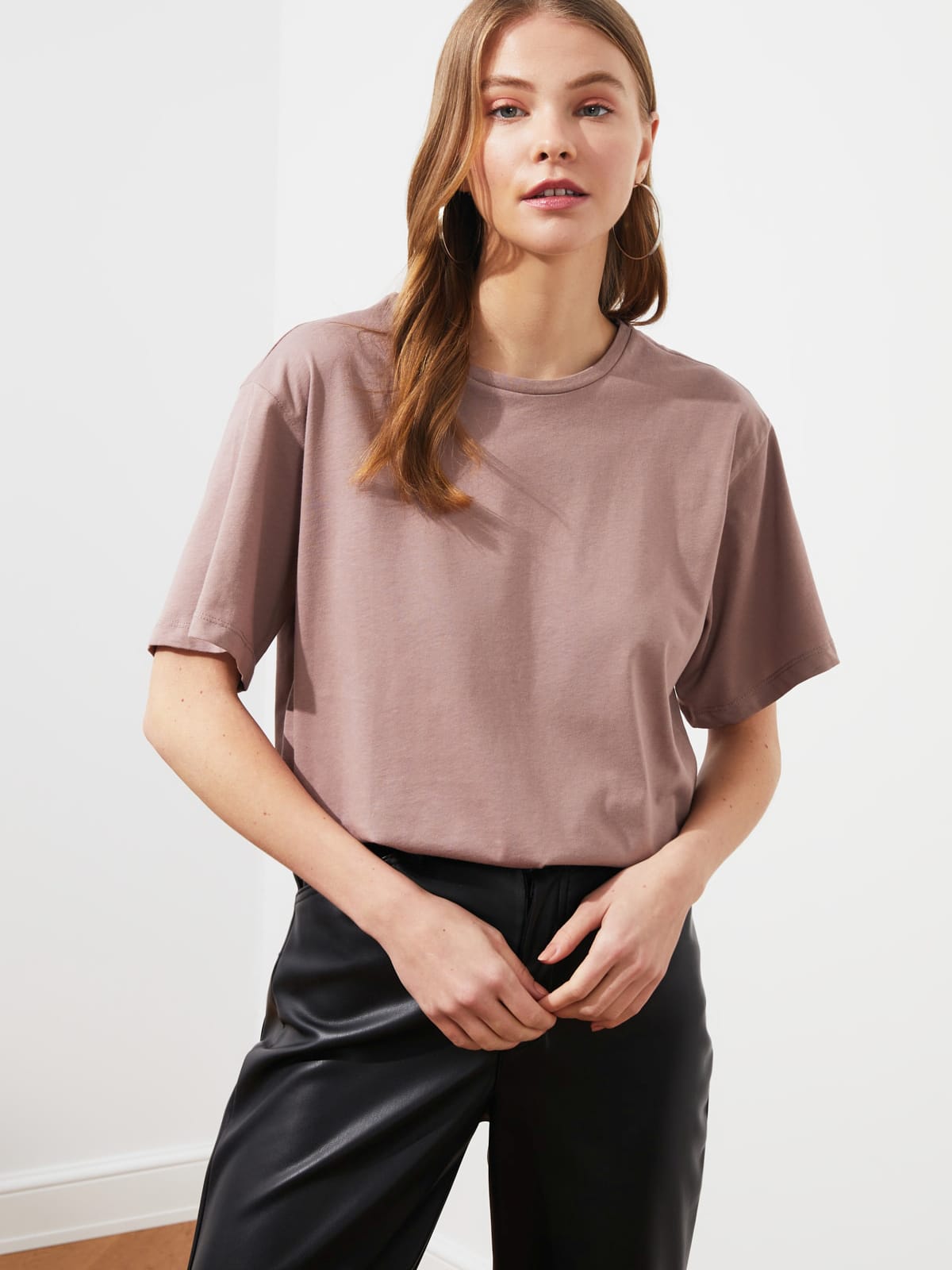 

Футболка Trendyol TWOSS20TS0134 - Mink, Футболка Trendyol TWOSS20TS0134 S-M Mink