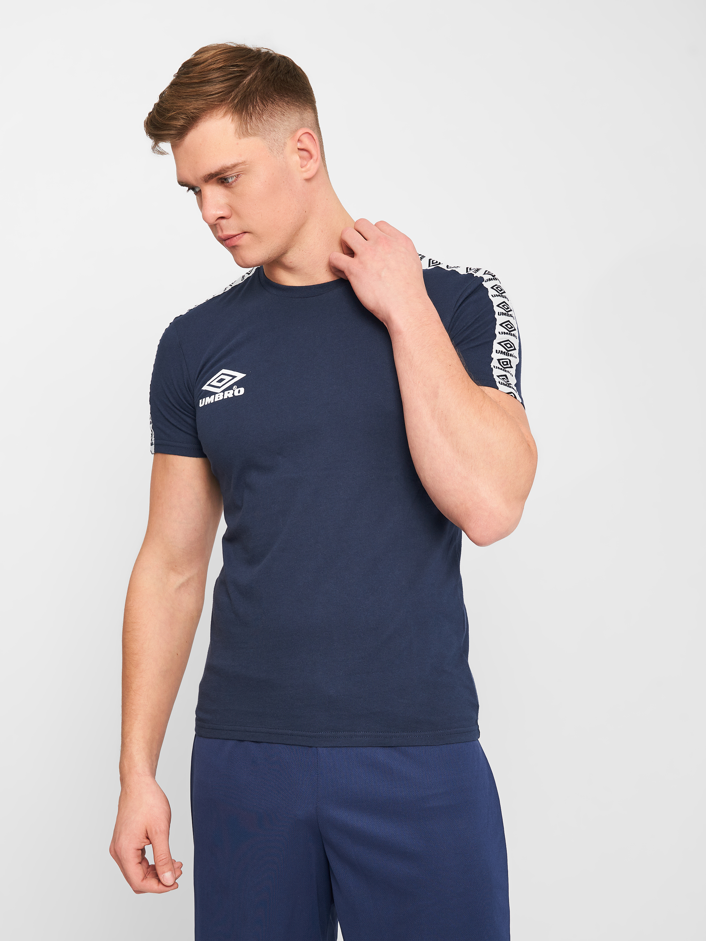 

Футболка Umbro 687670-60  Темно-синяя, Футболка Umbro 687670-60 M Темно-синяя