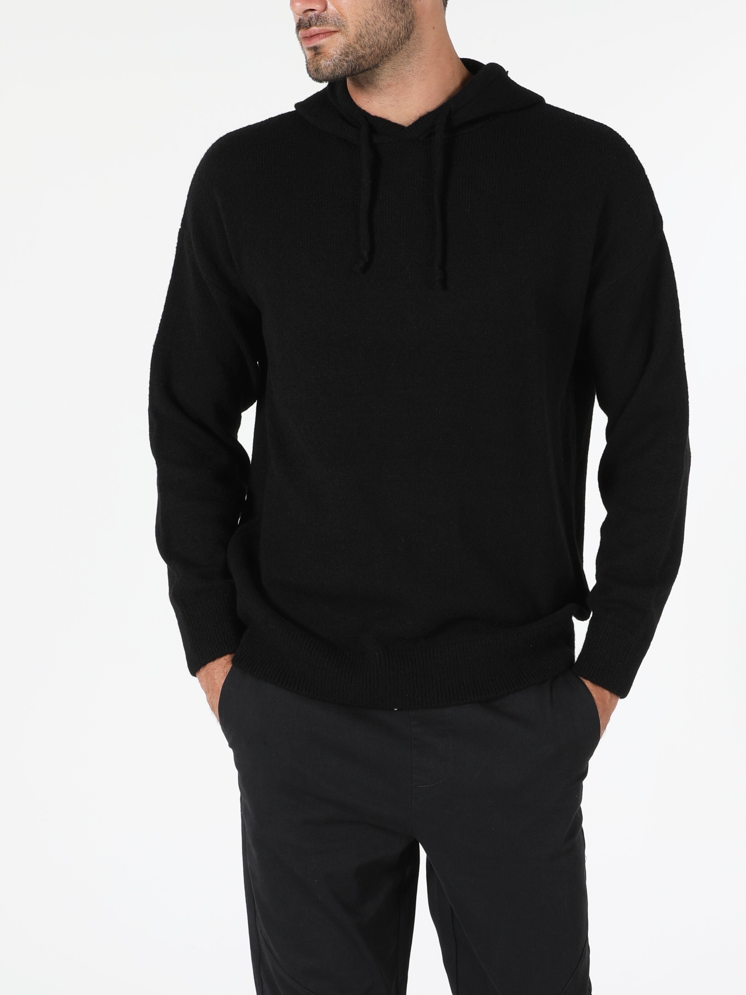 

Худи Colin's CL1056004BLK  Black, Худи Colin's CL1056004BLK M Black