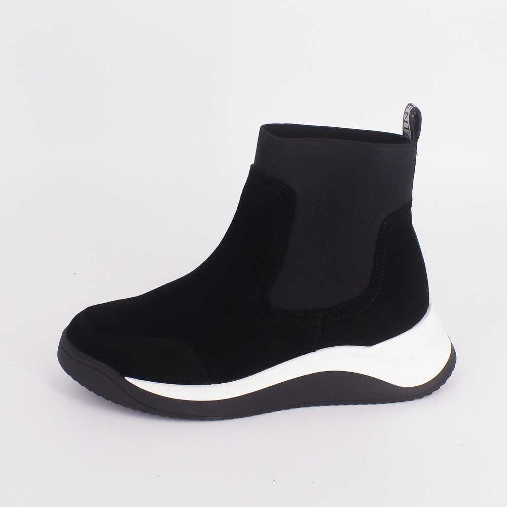 

Черевики жіночі Milli Gold 39 чорний (826-Аврора2)