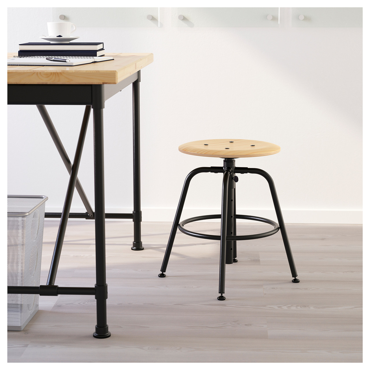 

Табурет KULLABERG IKEA 103.636.51 сосна