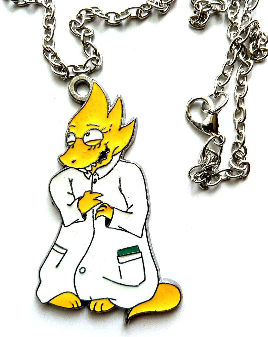 

Кулон GeekLand Андертейл Undertale Альфис Alphys UT.52.17