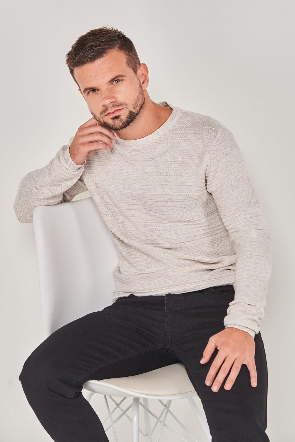 

Светр 6890 FIGO XL Світло-бежевий