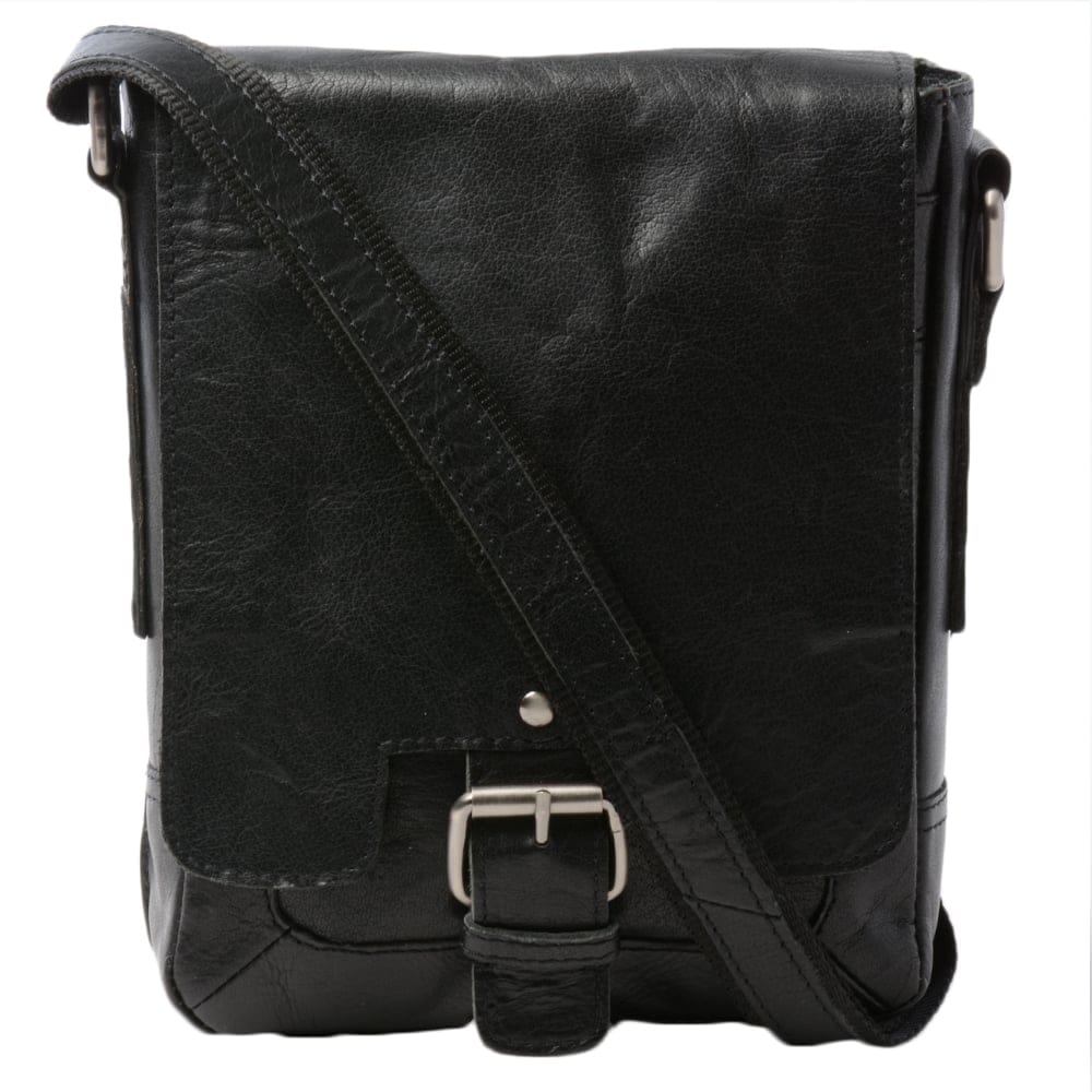 

Мужская кожаная сумка через плечо Ashwood 8341 Black