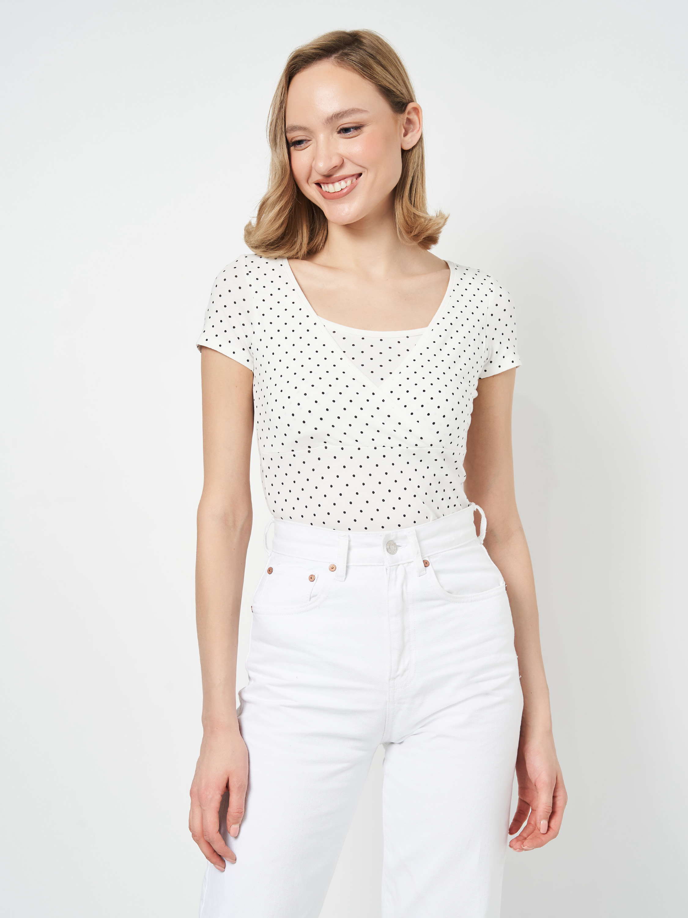 

Футболка для кормящих мам H&M 1211-4334140  Белая, Футболка для кормящих мам H&M 1211-4334140 XS Белая