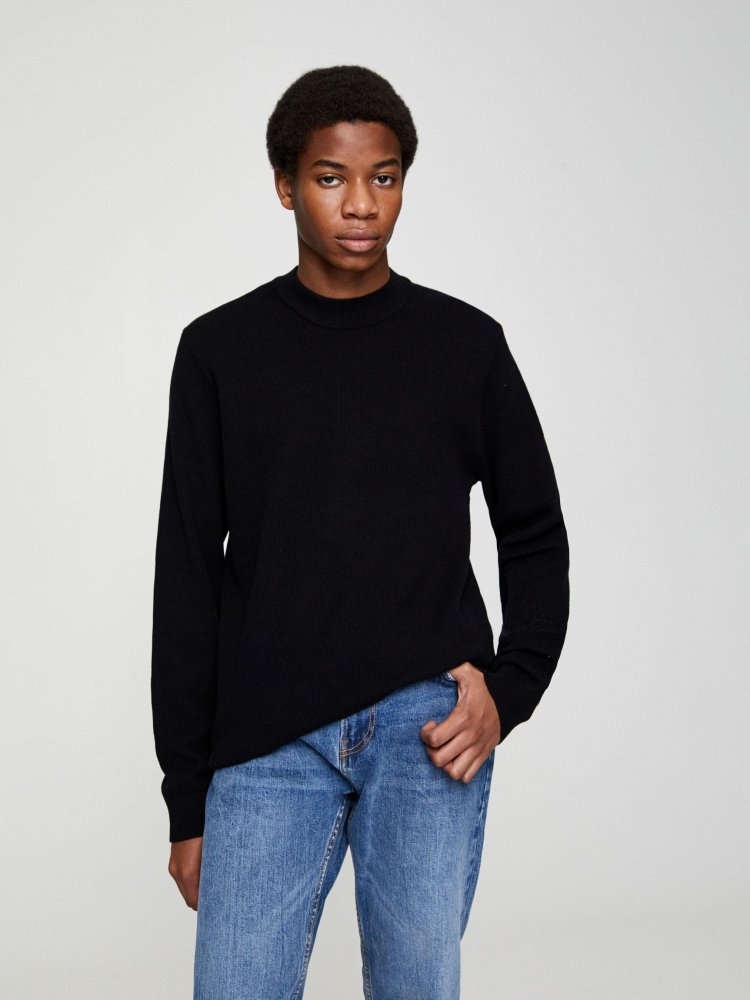 

Джемпер Pull & Bear XAZ295014TPYF XS Черный