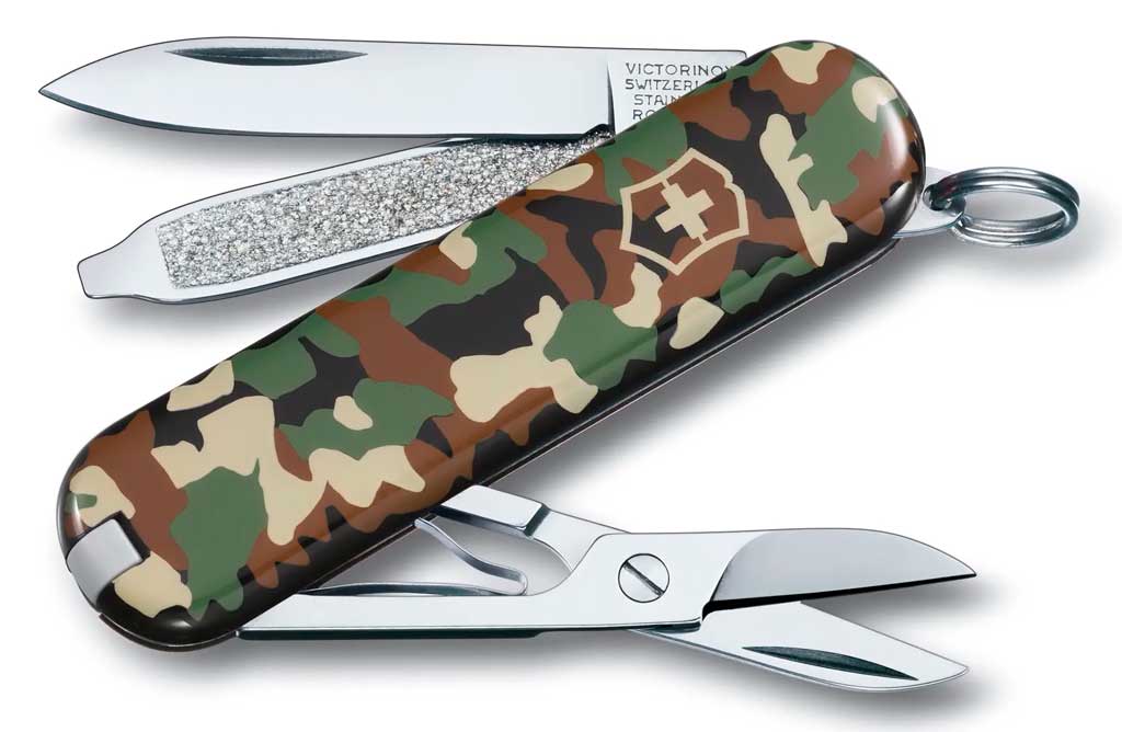 

Нож Victorinox Classic SD Camouflage (0.6223.94)