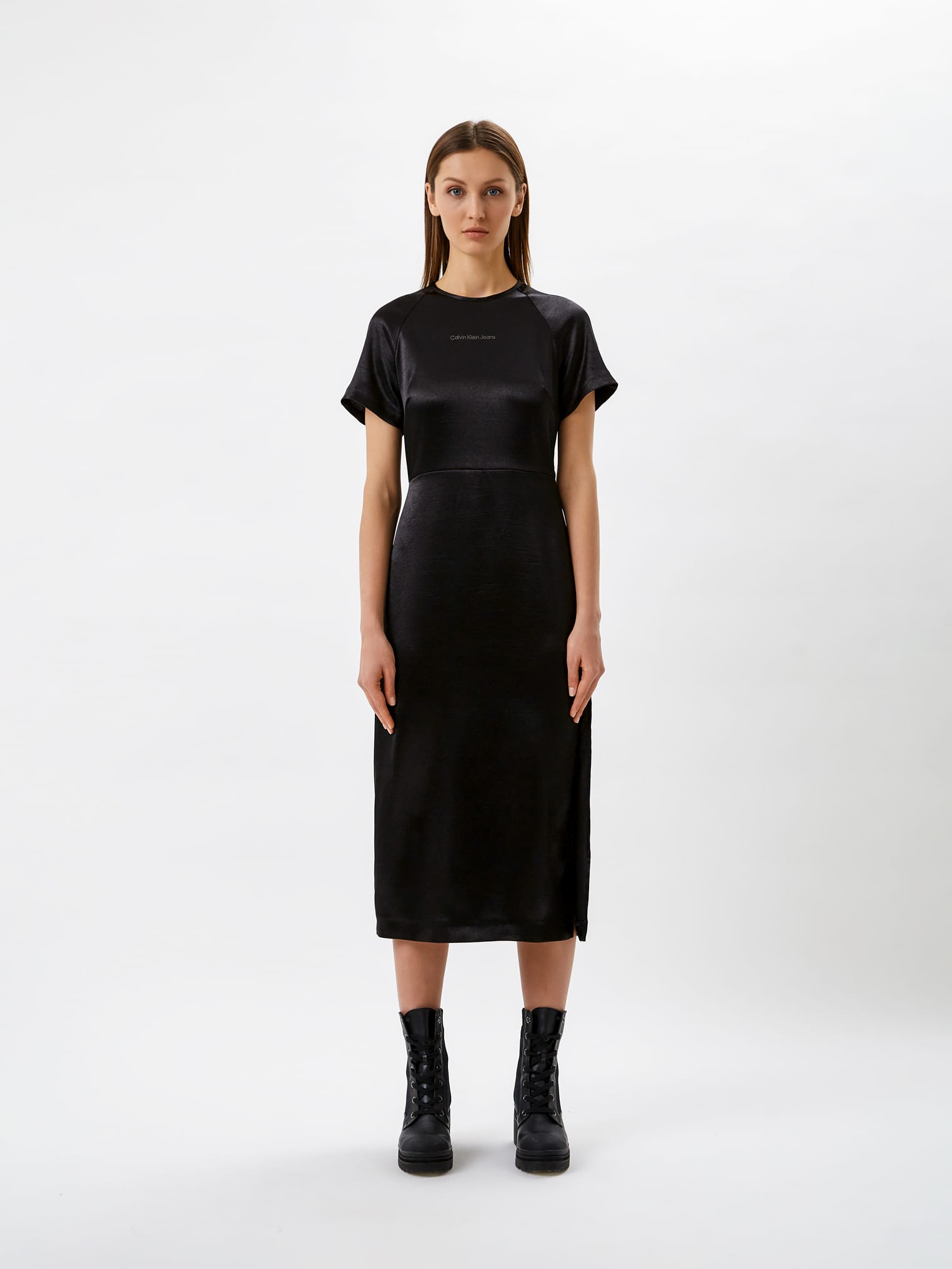 

Платье Calvin Klein Jeans Satin Short Sleeve Split Dress J20J217690-BEH L Black