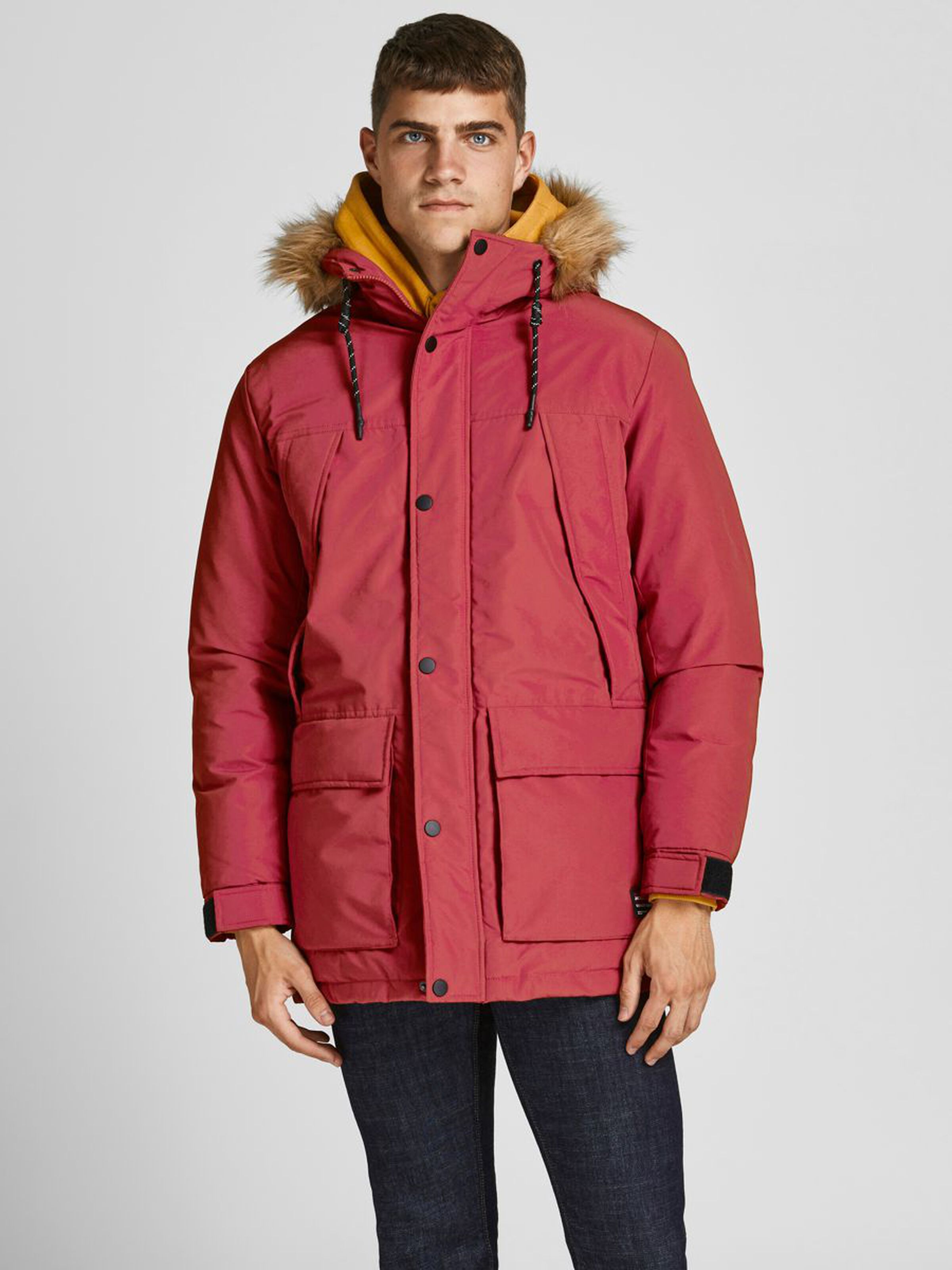 

Куртка Jack&Jones SUPER PARKA 12190042 Red Dahlia L красный