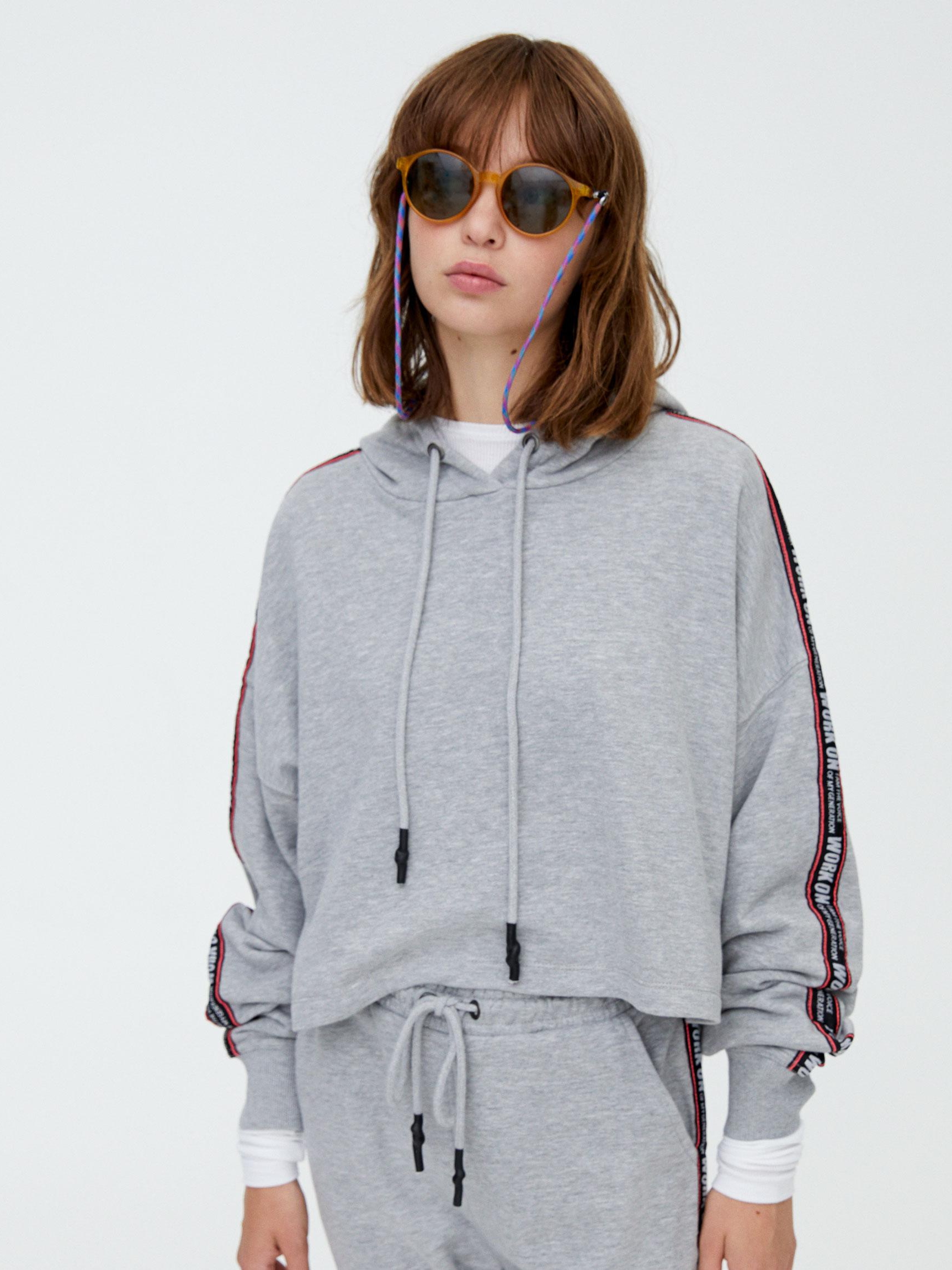 

Худи Pull & Bear XAZ295108CRWK  Серое, Худи Pull & Bear XAZ295108CRWK M Серое