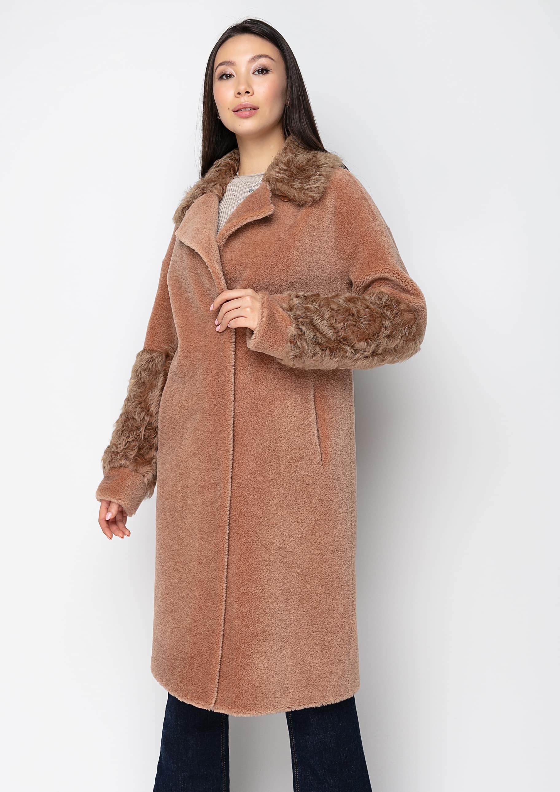 

Дубленка с оригинальной отделкой Samange 88305K-2  Camel, Дубленка с оригинальной отделкой Samange 88305K-2 48 Camel
