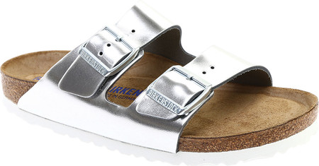 

Женские шлепанцы Birkenstock Arizona Soft Footbed Leather Sandal Metallic Silver Leather 38