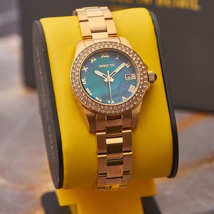 

Швейцарские женские часы Invicta Angel 36072