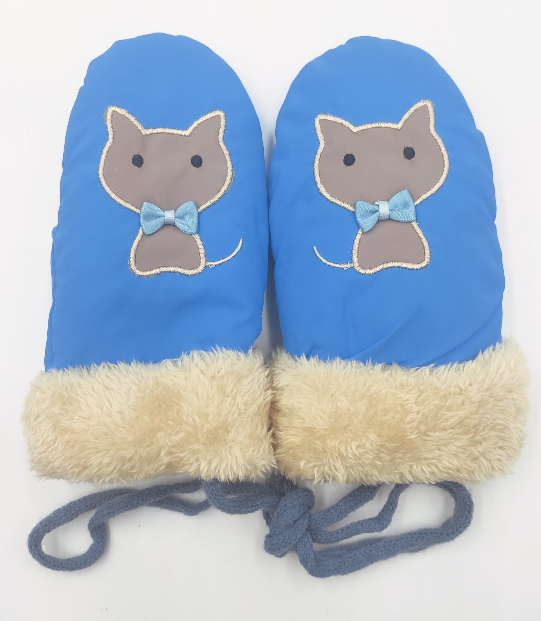 

Варежки детские для девочек на 4-7 лет, голубого цвета, аппликация "Котик", на веревочке RC090147