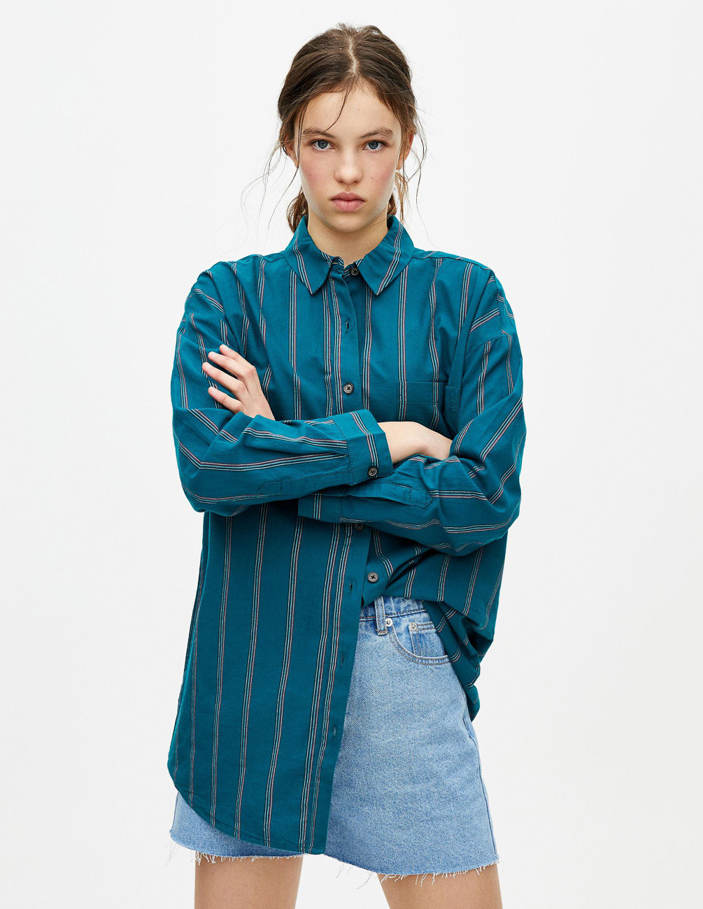 

Рубашка PULL & BEAR Ж1080411 (9473/306/500) цвет зеленый, Рубашка PULL & BEAR Ж1080411 (9473/306/500) цвет зеленый S