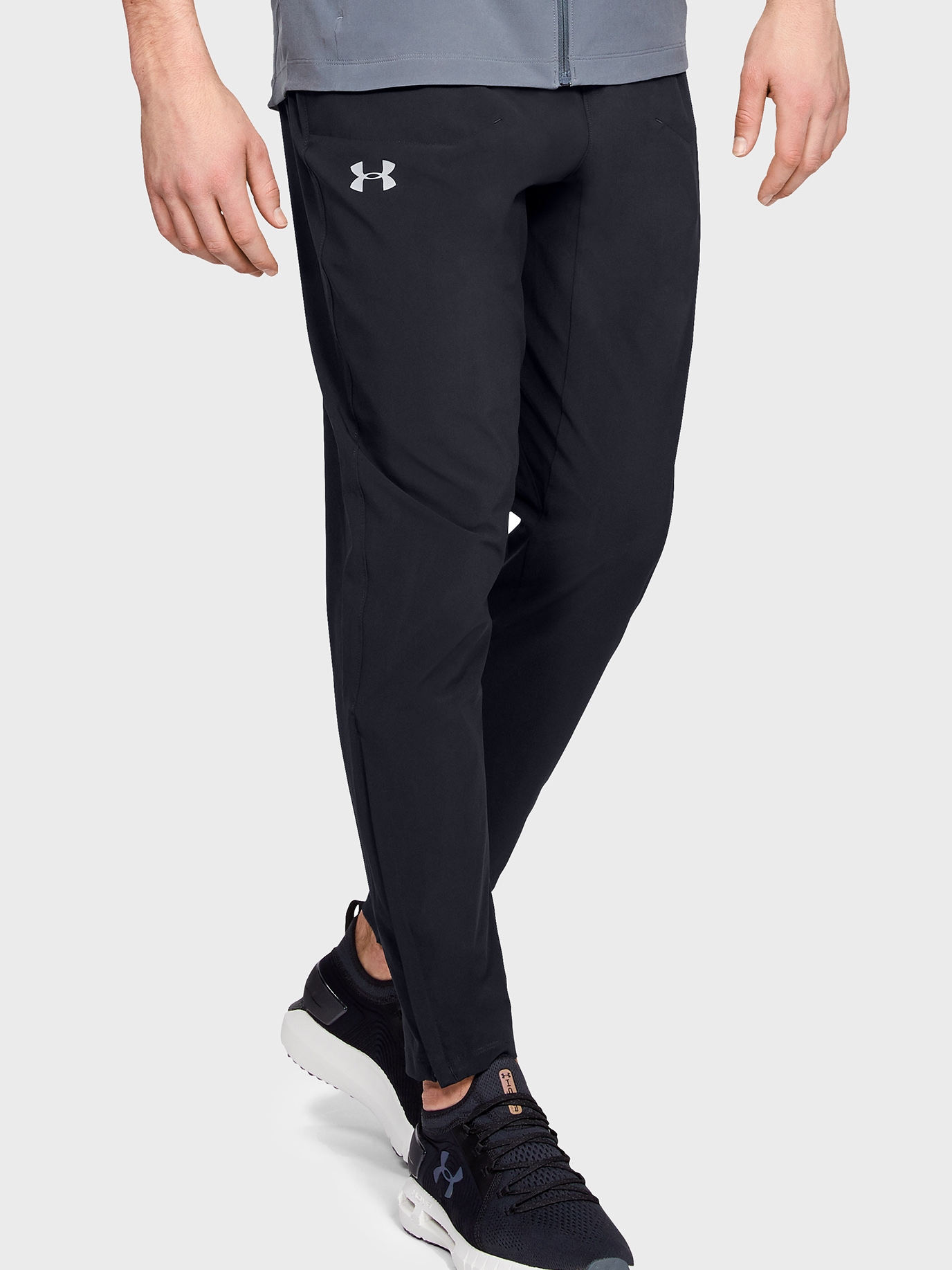 

Спортивные брюки Under Armour Ua Storm Launch Pant 2.0 1342962-001  Черные, Спортивные брюки Under Armour Ua Storm Launch Pant 2.0 1342962-001 XL Черные