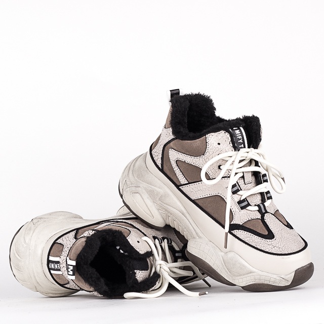 

Кроссовки женские зима Loris Bottega 00-00021572 Бежевый р.38 (23,5 см.)