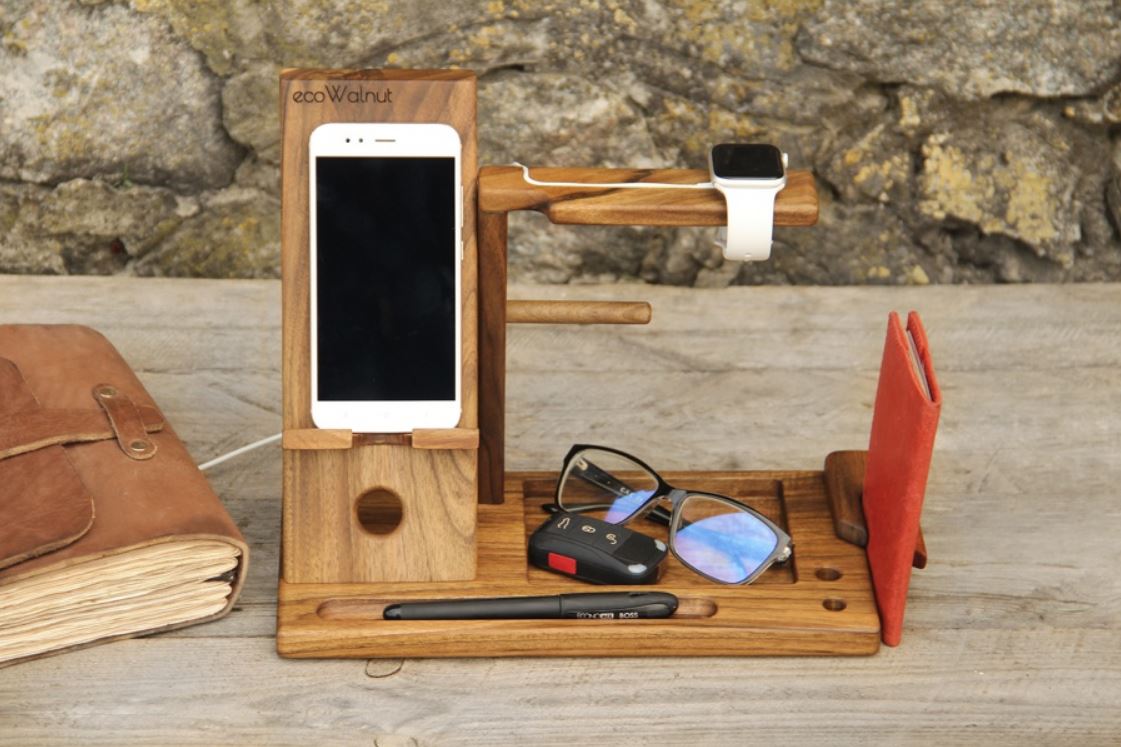 

Мужской органайзер из натурального дерева Ecowalnut для часов iWatch (EW-6.2)