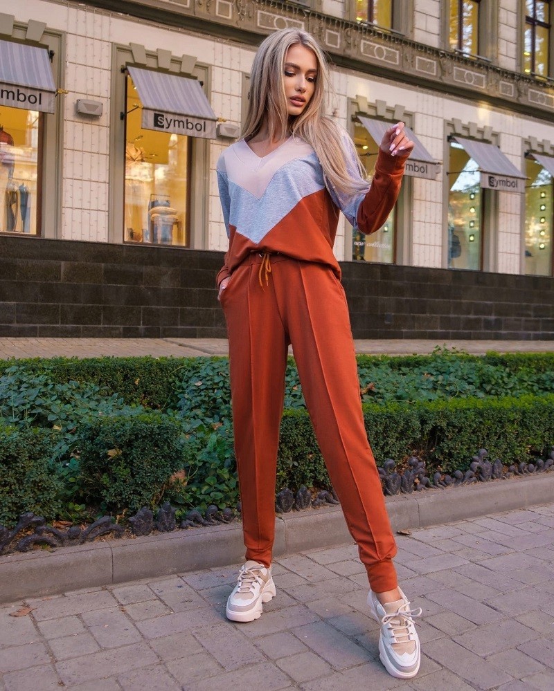 

Костюм SK House мод1552 - Оранжевый, Костюм SK House мод1552 44-46 Оранжевый