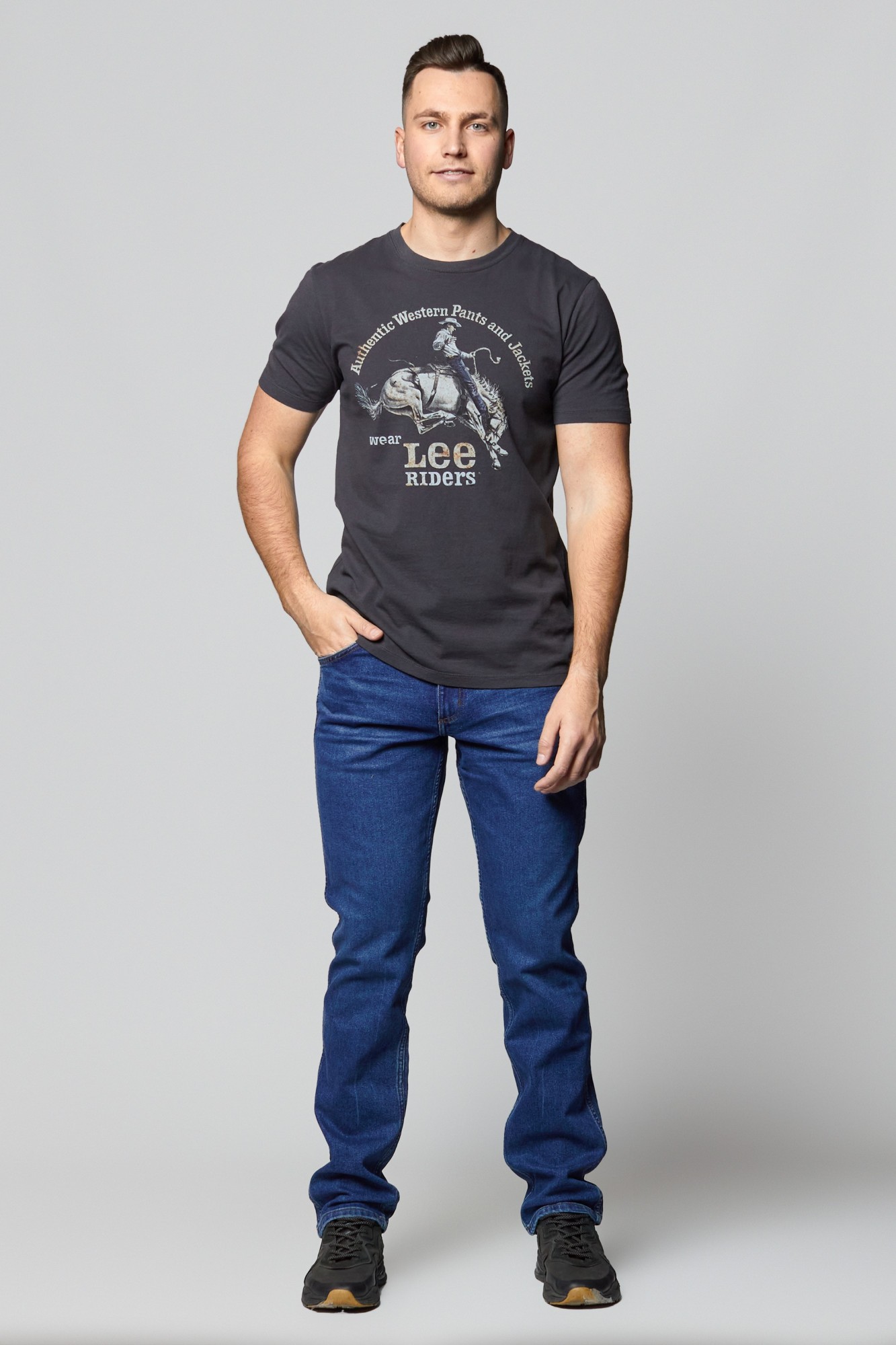 

Футболка Lee Rider Tee Regular Fit Черный -00, Футболка Lee Rider Tee Regular Fit Черный S-00