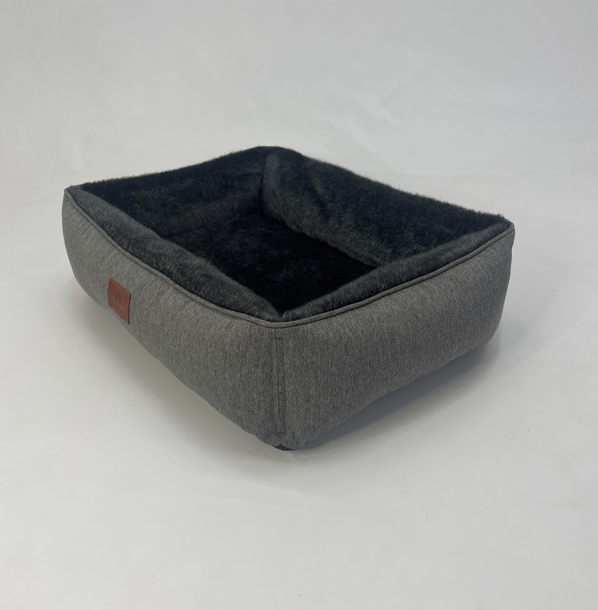 

Лежак на меху для кошек и собак "Mamo Pets" XXL (120x80) Grey