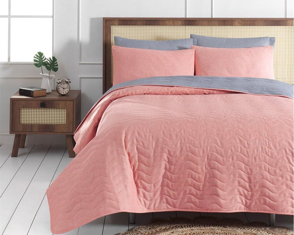 

Покрывало стеганое Eponj Home MaxiColor Pudra 160х220 с наволочкой 50х70