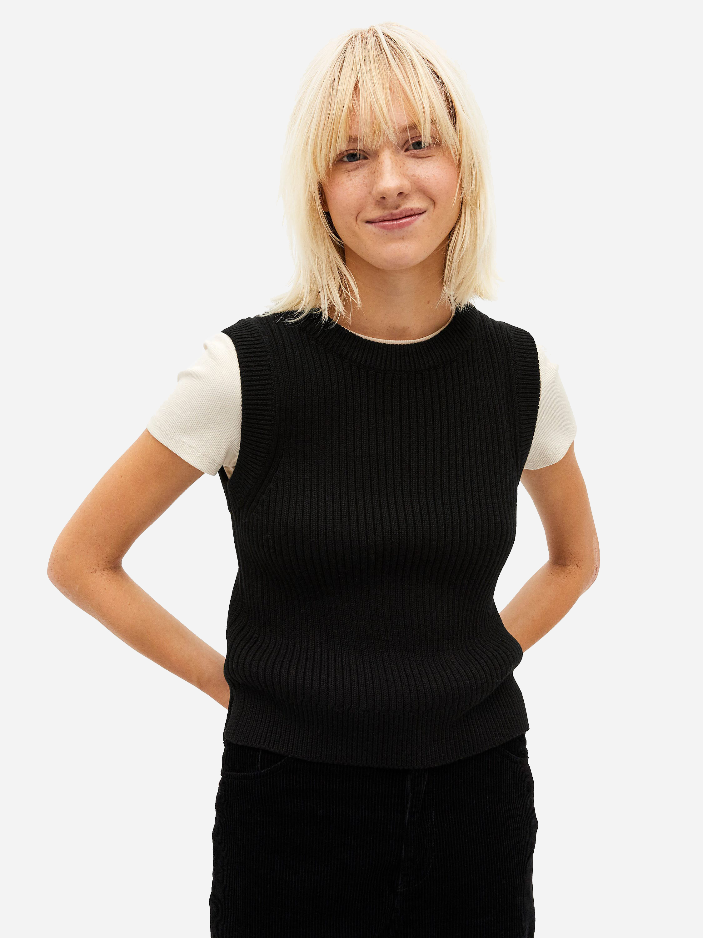 

Жилет Monki 9548673abr  Черный, Жилет Monki 9548673abr S Черный