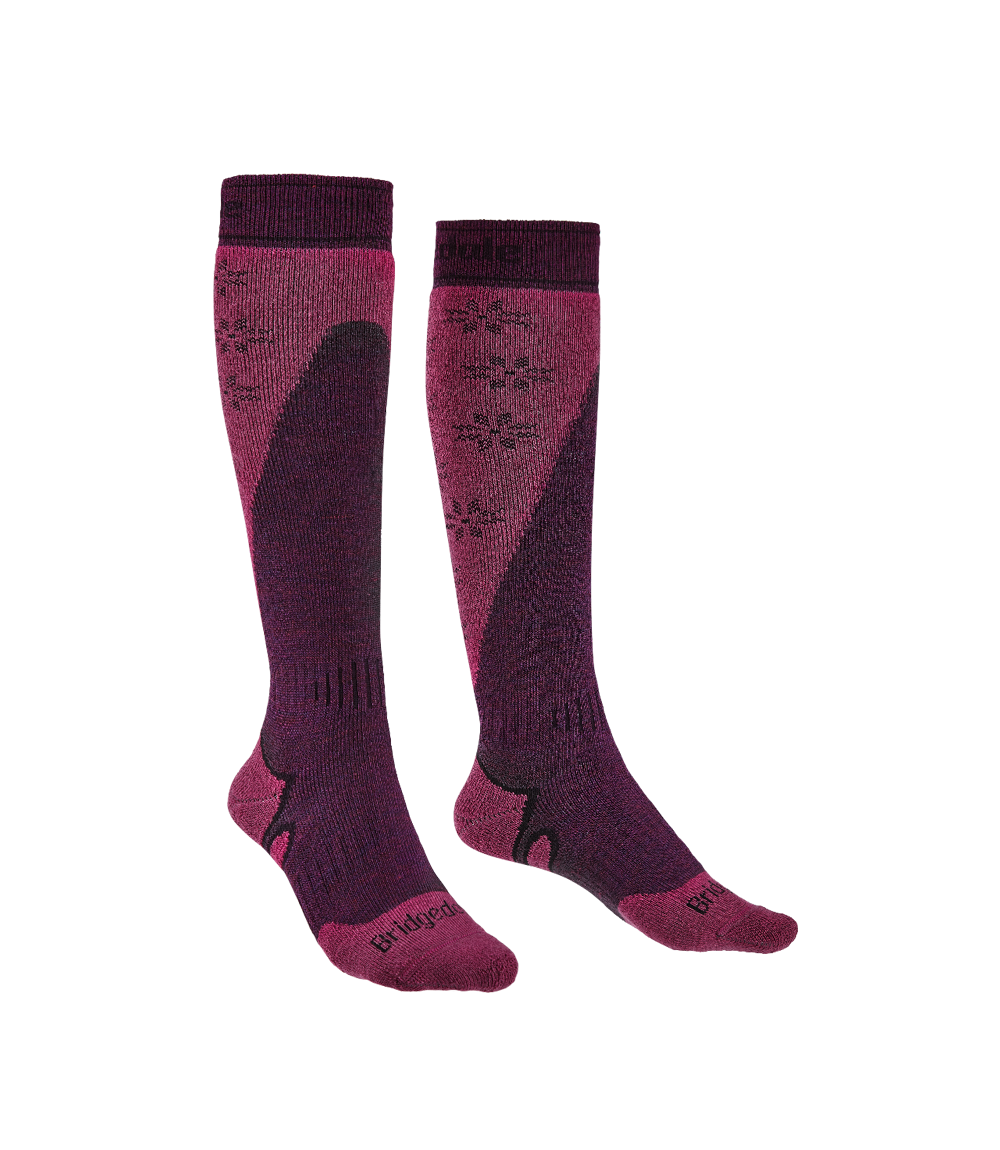 

Носки Bridgedale Ski MidWeight Plus Over Calf Wmn (.P.) Plum/berry (710641.351, Носки Bridgedale Ski MidWeight Plus Over Calf Wmn (M.P.) Plum/berry (710641.351.M)