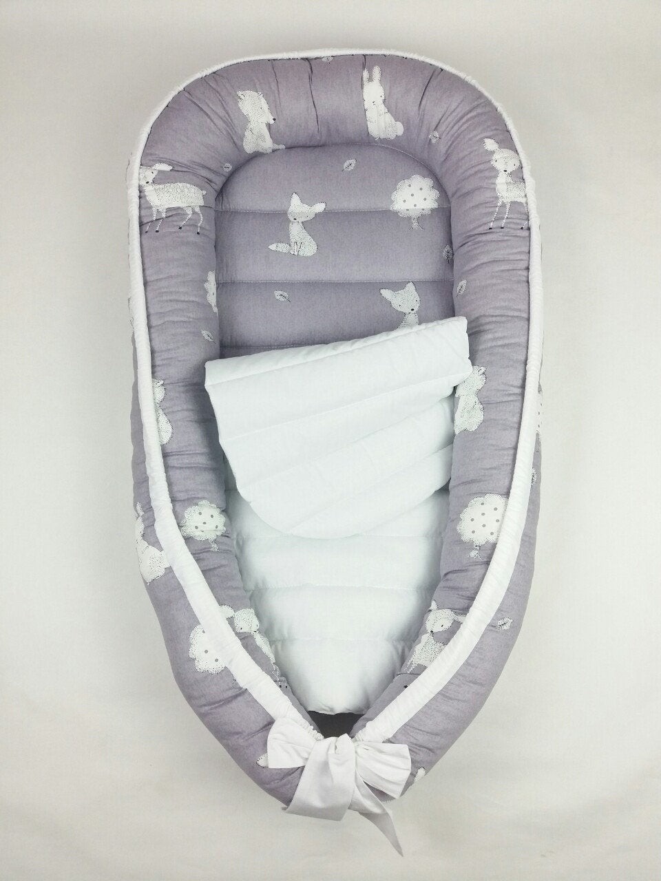 

Гнездышко кокон GKA для новорожденного 35x75 см Серый с белым 025