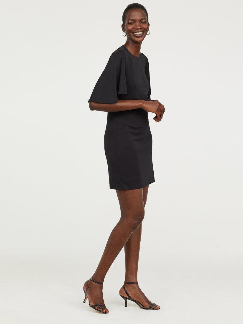 

Платье H&M 060653633 32 Черное